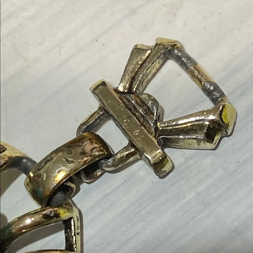 PRETTY Vintage Glass & gold tone Matrix Bracelet jewelry
